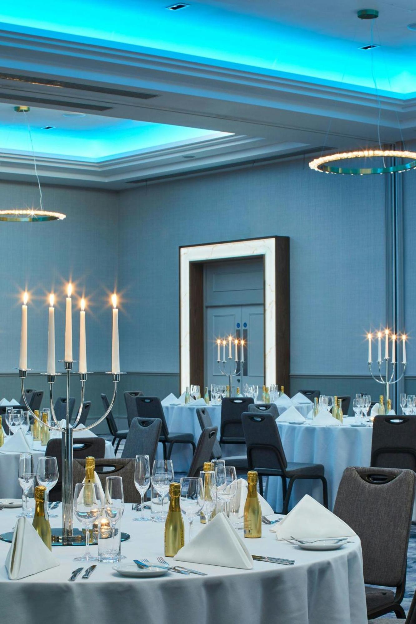 London Marriott Hotel Canary Wharf Luaran gambar The Blue Room